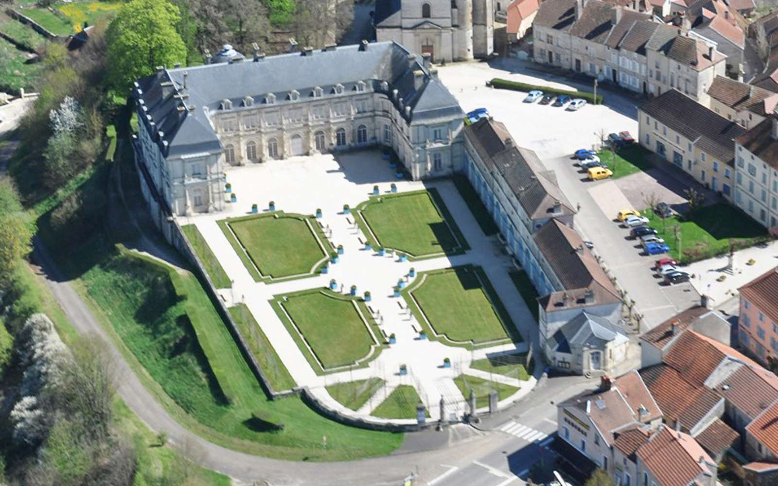 Chateau De Champlitte Vu Du